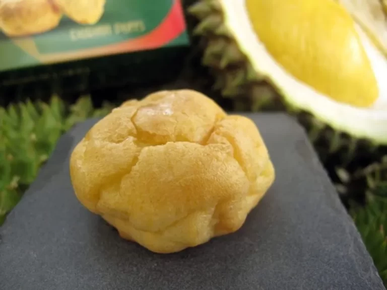Discovering the Best Durian Puff in Singapore